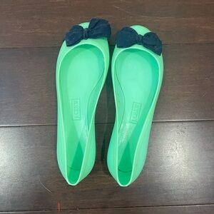 nwot/nwob J. Crew Factory Rainy Day Ballet green & blue jelly bow Flats 6